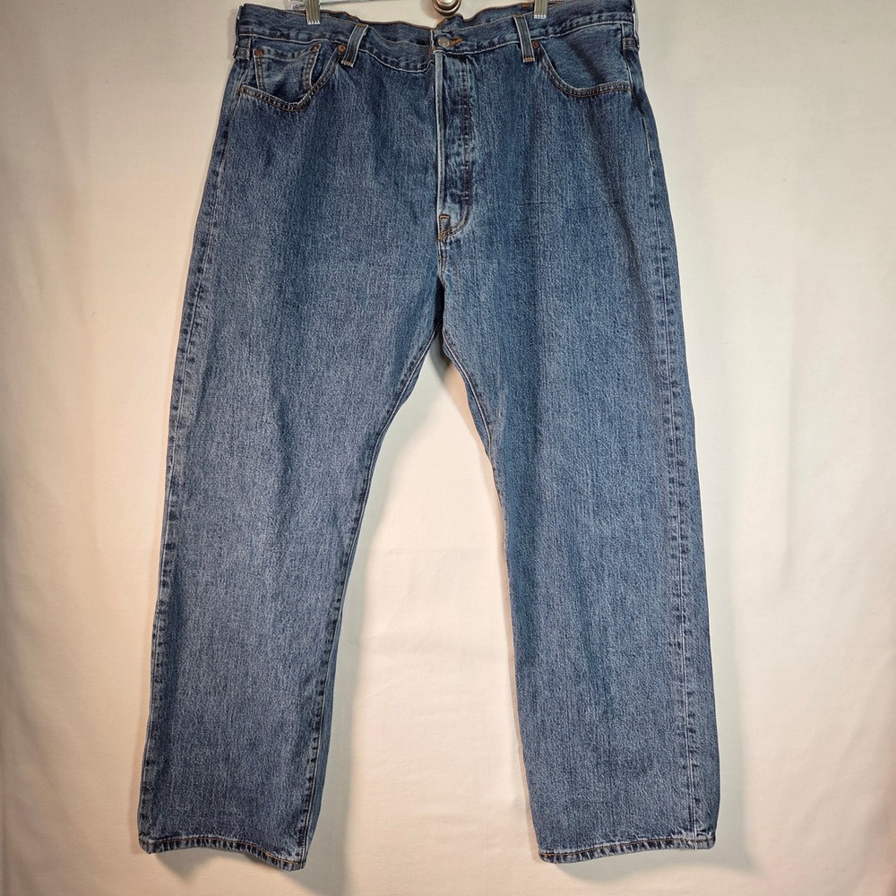 Levis 501 Original Straight Fit‎ Mens Blue Jeans Medium Wash Button Fly